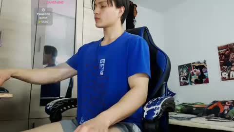 andres online show from August 5, 10:56 am