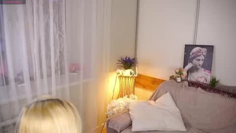 Alice online show from January 14, 3:03 am