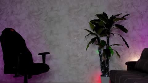 Emma online show from February 12, 4:05 am