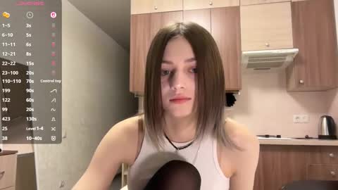 May online show from November 29, 2:25 pm