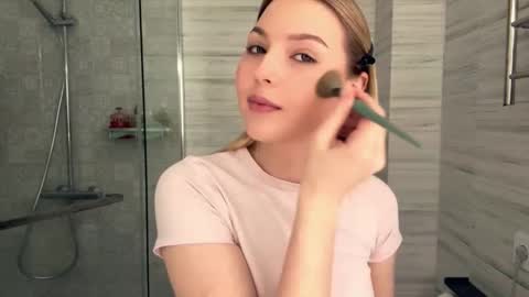 Kessy online show from March 4, 8:33 am