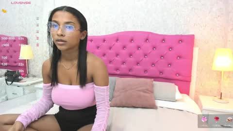 Karina Calderon online show from May 11, 2:45 pm