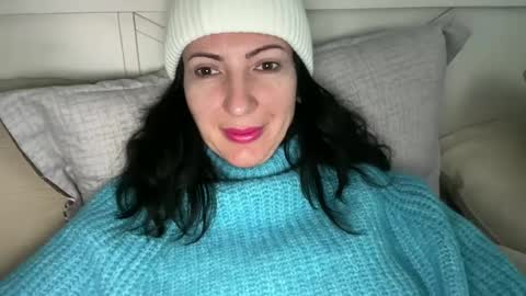 Snapshot of karinablair chatting on February 27, 5:07 am Karina online show from February 27, 5:07 am