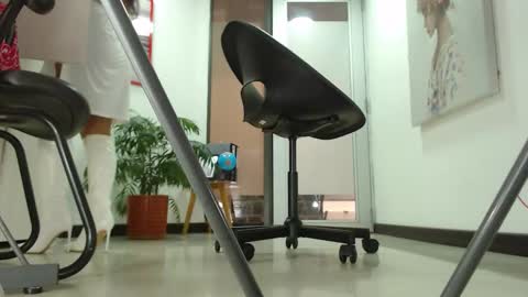 Snapshot of karinbellee chatting on October 10, 2:34 pm Karin online show from October 10, 2:34 pm
