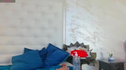 KARISSIA online show from April 12, 4:27 am