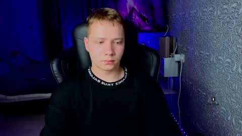 karl night online show from June 4, 7:42 pm