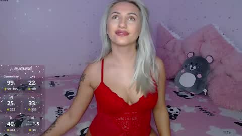 Andreea Fun it s my name online show from January 6, 4:11 pm