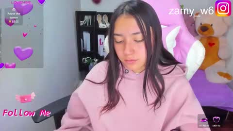 karla online show from January 7, 4:23 pm