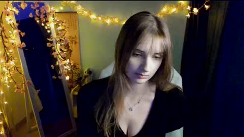 Karla online show from March 7, 3:01 pm