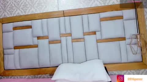 Snapshot of karla_wonderful chatting on October 21, 7:39 pm karolina online show from October 21, 7:39 pm