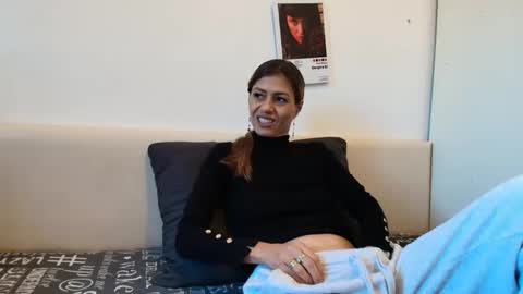Snapshot of karladreamssex chatting on October 21, 7:24 am Crystyna online show from October 21, 7:24 am