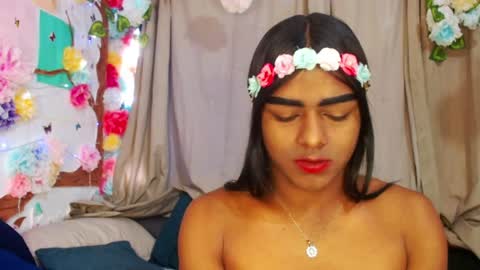 Snapshot of karly_coffe chatting on February 4, 11:38 am KARLY. online show from February 4, 11:38 am