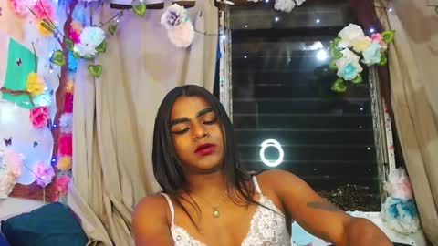 Snapshot of karly_coffe chatting on January 29, 10:16 am KARLY. online show from January 29, 10:16 am