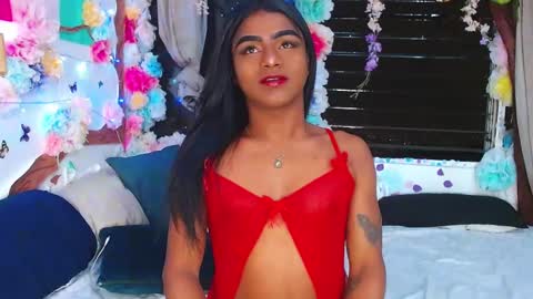 Snapshot of karly_coffe chatting on March 12, 8:08 am KARLY. online show from March 12, 8:08 am