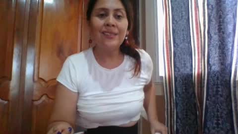 Snapshot of karol_gill chatting on February 26, 8:36 pm Karol online show from February 26, 8:36 pm