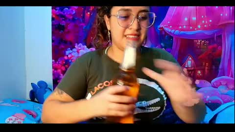    online show from April 8, 11:19 pm