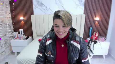 Snapshot of karolandluna chatting on February 20, 2:51 am Karol and Luna online show from February 20, 2:51 am