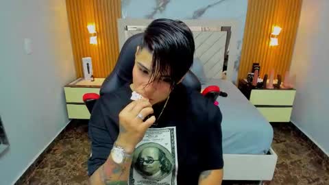 Karol and Luna online show from February 13, 8:01 pm