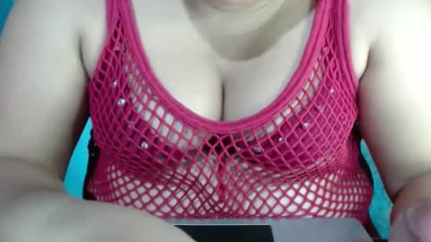 Snapshot of karolbb chatting on September 16, 12:07 pm karolbb online show from September 16, 12:07 pm