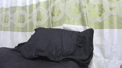 Snapshot of karoli_sanz chatting on February 6, 5:14 am Karolinstagram.karoli sanz online show from February 6, 5:14 am