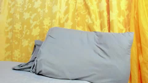 Snapshot of karoli_sanz chatting on February 26, 4:41 am Karolinstagram.karoli sanz online show from February 26, 4:41 am