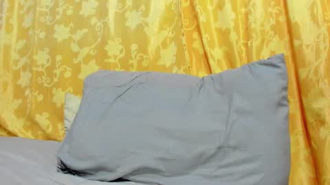 Snapshot of karoli_sanz chatting on March 11, 2:21 am Karolinstagram.karoli sanz online show from March 11, 2:21 am