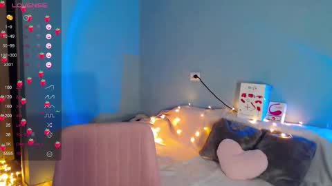 Kira online show from November 21, 2:42 am