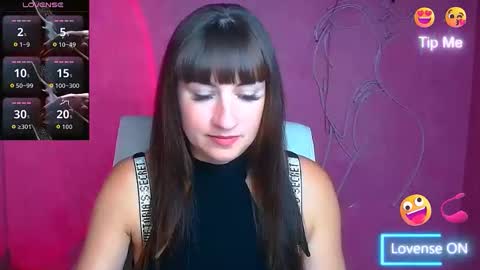 Snapshot of karolina_mia chatting on September 13, 5:43 am Caroline online show from September 13, 5:43 am