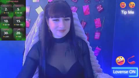 Caroline online show from February 26, 12:41 pm