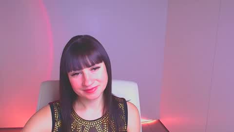 Snapshot of karolina_mia chatting on December 15, 6:51 am Caroline online show from December 15, 6:51 am