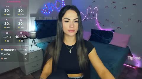 Karolina online show from May 15, 8:45 am