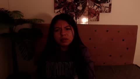 Isa online show from March 4, 12:55 pm