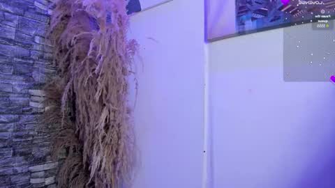 Snapshot of karoll__sex chatting on September 18, 2:32 pm KAROLL online show from September 18, 2:32 pm