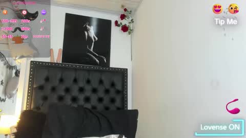 Snapshot of karolperes chatting on October 7, 8:49 pm Karol online show from October 7, 8:49 pm
