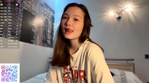 Snapshot of kassandrataulbee chatting on September 22, 2:48 am Kira online show from September 22, 2:48 am