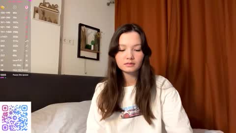 Snapshot of kassandrataulbee chatting on October 3, 4:26 pm Kira online show from October 3, 4:26 pm
