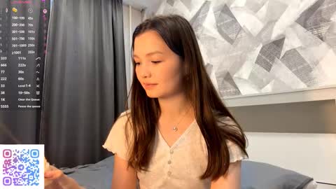 Snapshot of kassandrataulbee chatting on October 10, 6:19 am Kira online show from October 10, 6:19 am