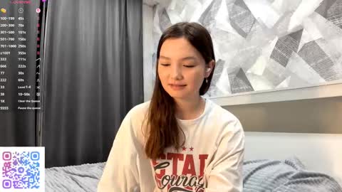 Snapshot of kassandrataulbee chatting on October 16, 7:13 pm Kira online show from October 16, 7:13 pm
