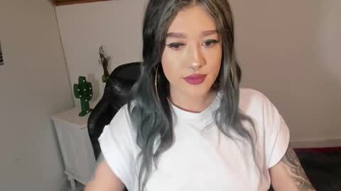 Alicia online show from October 8, 7:42 pm