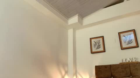 kat paradisse online show from January 7, 12:21 pm