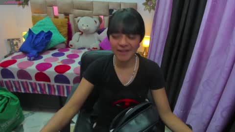 Snapshot of kataleya_018 chatting on December 18, 8:36 pm kataleya online show from December 18, 8:36 pm