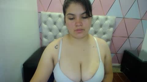 katalina santana25 online show from January 18, 7:23 pm