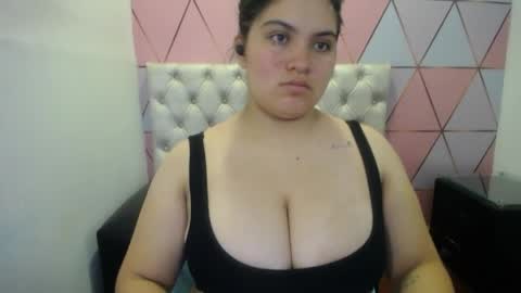 katalina santana25 online show from April 8, 6:55 pm