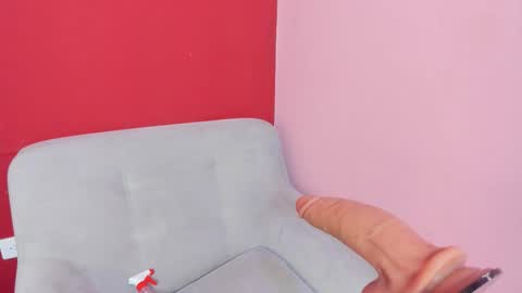 Kate  online show from January 8, 11:38 am