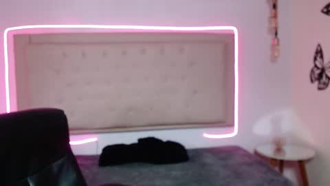 kate online show from September 25, 4:19 am