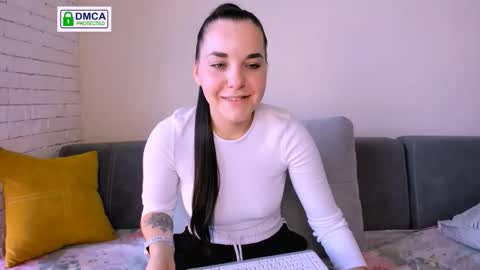 KATE online show from September 23, 5:34 am