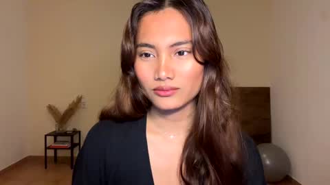 Kate Dami online show from March 2, 4:32 pm