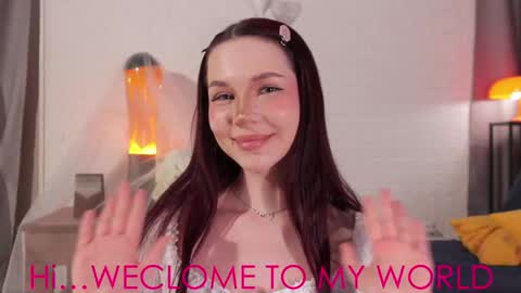 Kate online show from April 10, 9:47 am