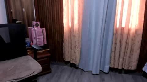 kata online show from July 18, 12:51 pm