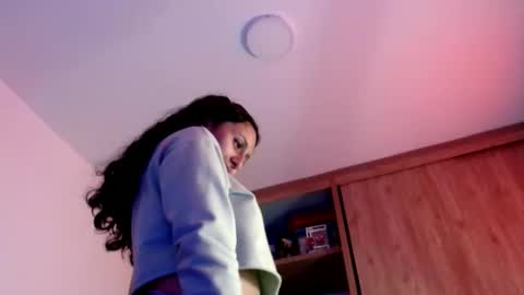 Katey  online show from March 3, 5:09 am